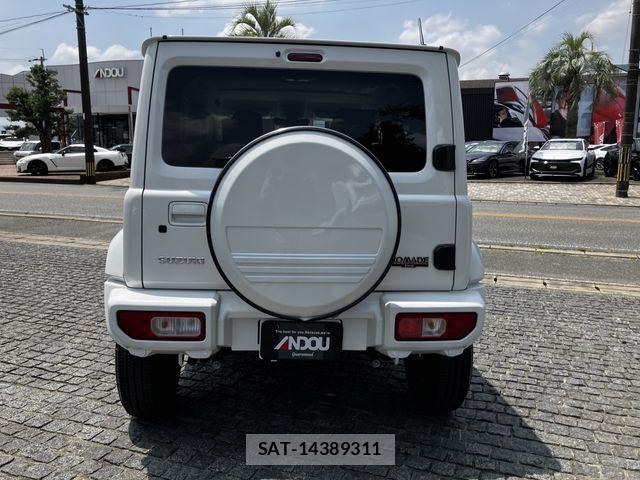 Suzuki JIMNY 2025-11 8145970-6