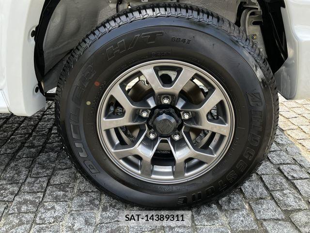 Suzuki JIMNY 2025-11 8145970-7