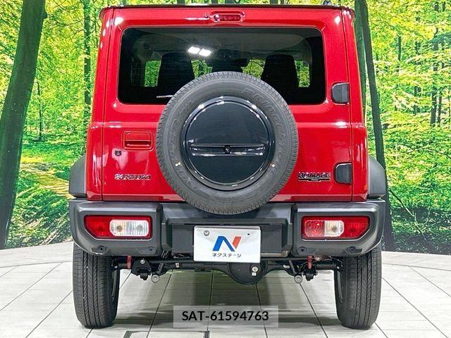 Suzuki JIMNY 2025-04 8208087-14