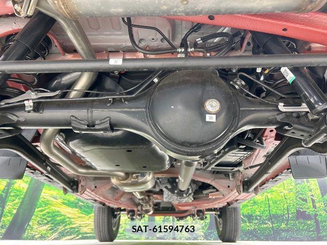 Suzuki JIMNY 2025-04 8208087-18