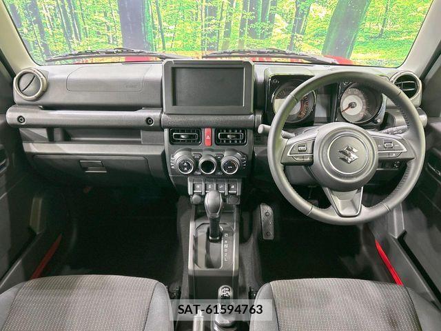 Suzuki JIMNY 2025-04 8208087-1