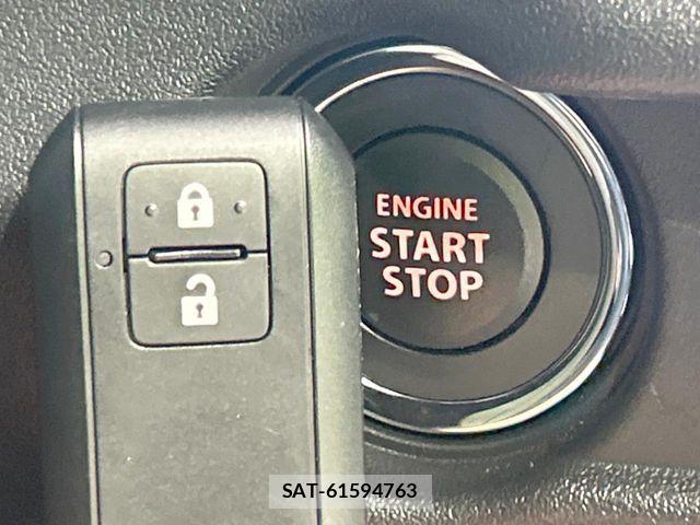 Suzuki JIMNY 2025-04 8208087-5