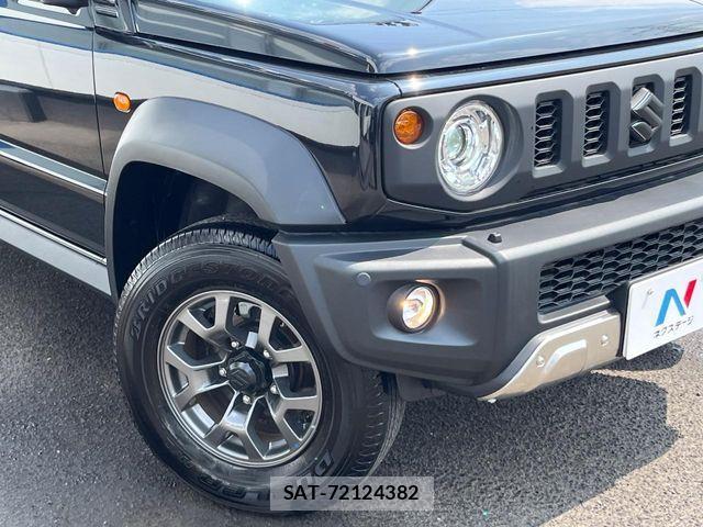 Suzuki JIMNY 2025-09 8208072-11