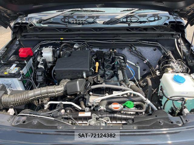 Suzuki JIMNY 2025-09 8208072-17
