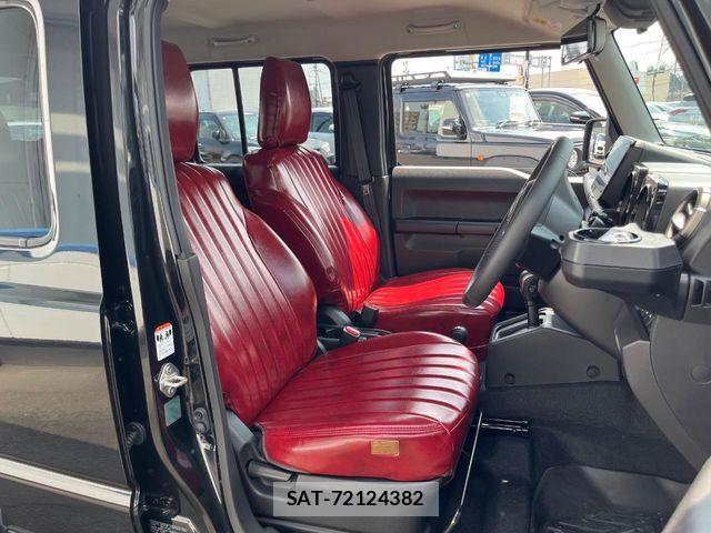 Suzuki JIMNY 2025-09 8208072-7