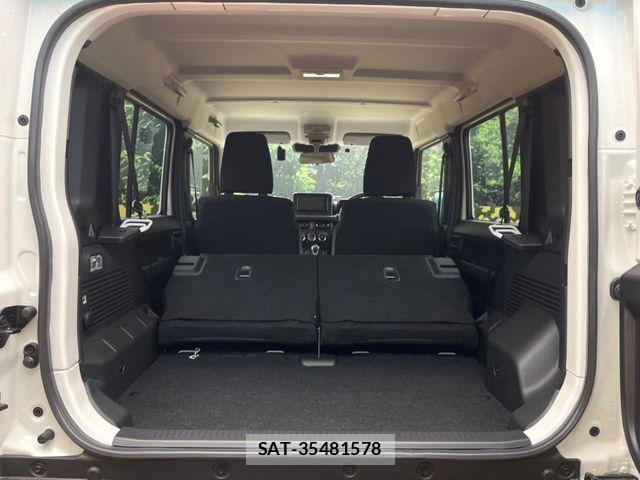 Suzuki JIMNY 2026-02 8208069-9
