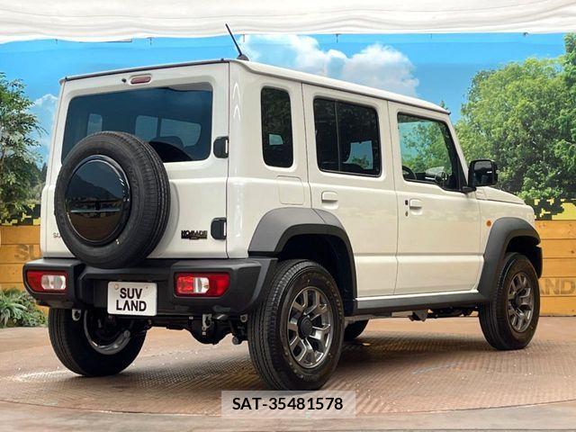 Suzuki JIMNY 2026-02 8208069-16