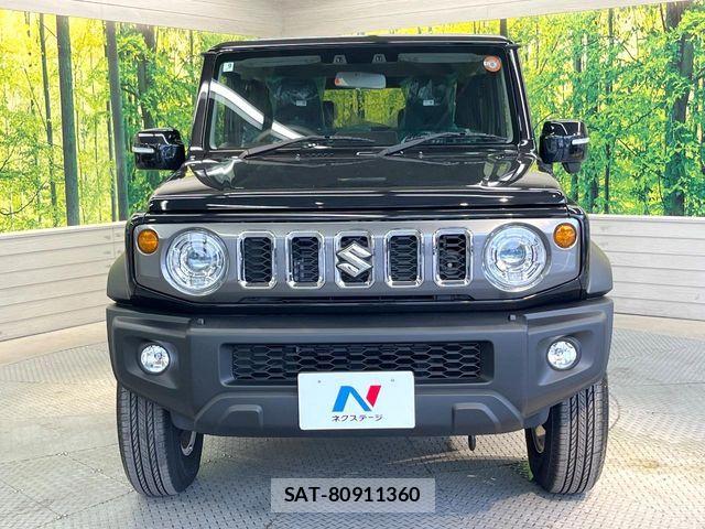 Suzuki JIMNY 2025-09 8208083-13