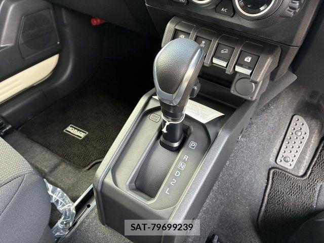 Suzuki JIMNY 2026-02 8208088-13