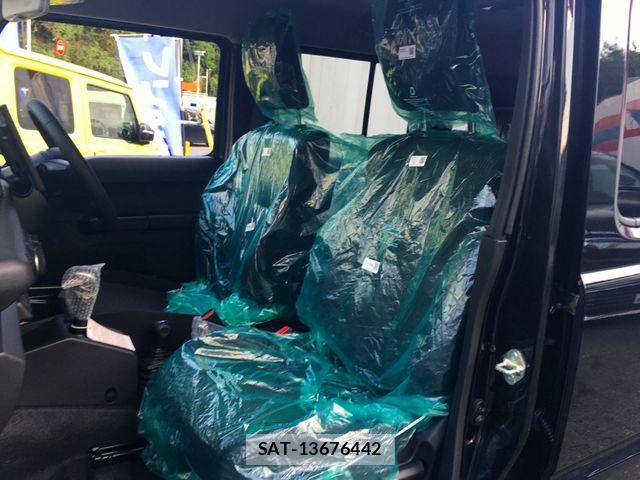 Suzuki JIMNY 2026-07 8208082-22