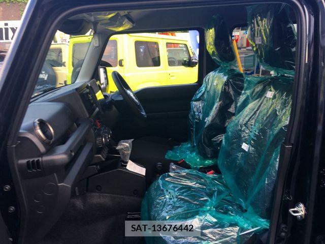 Suzuki JIMNY 2026-07 8208082-23
