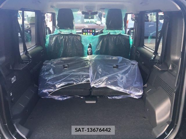 Suzuki JIMNY 2026-07 8208082-27
