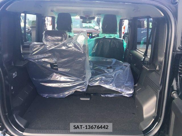 Suzuki JIMNY 2026-07 8208082-29