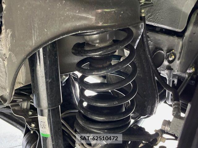 Suzuki JIMNY 2025-06 8208076-19