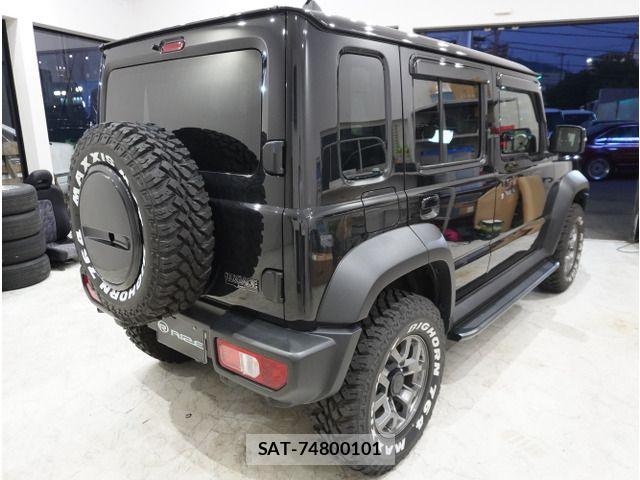 Suzuki JIMNY 2025-07 8208068-10