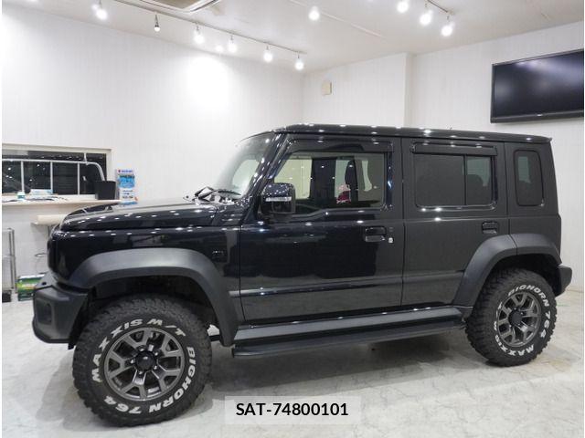 Suzuki JIMNY 2025-07 8208068-3