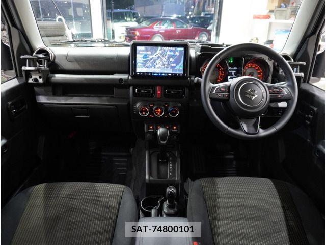Suzuki JIMNY 2025-07 8208068-6