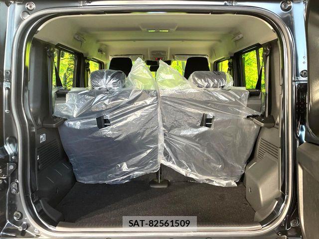 Suzuki JIMNY 2026-05 8208077-9