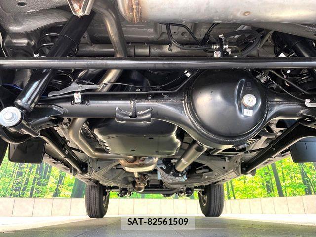 Suzuki JIMNY 2026-05 8208077-18