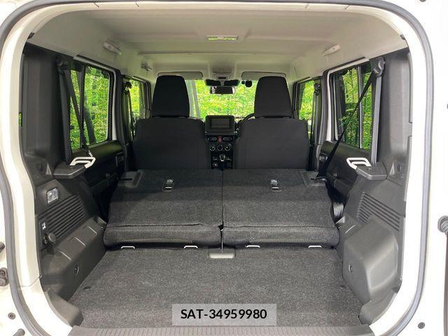 Suzuki JIMNY 2025-09 8208085-10