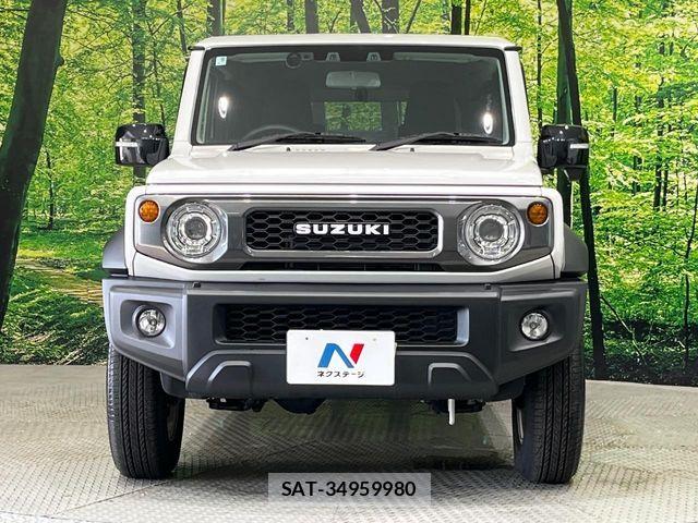 Suzuki JIMNY 2025-09 8208085-14