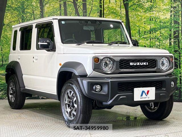 Suzuki JIMNY 2025-09 8208085-16