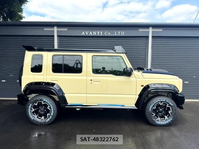 Suzuki JIMNY 2026-03 8208067-5