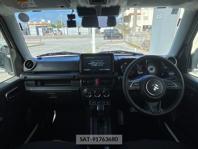 Suzuki JIMNY 2026-07 8208070-1