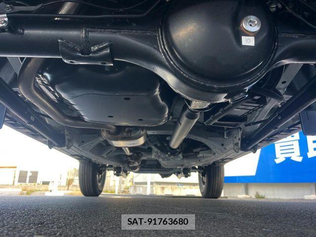 Suzuki JIMNY 2026-07 8208070-19