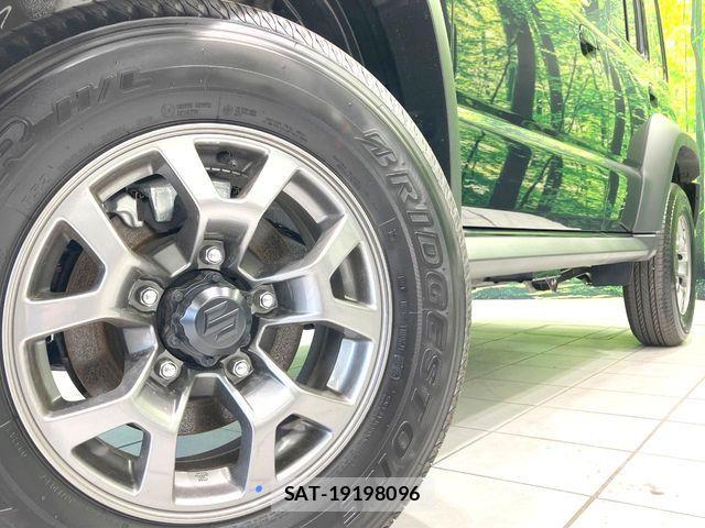 Suzuki JIMNY 2026-01 8208086-12