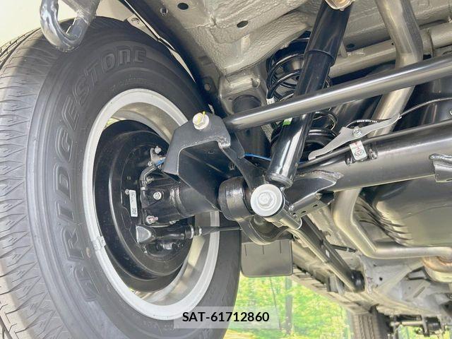 Suzuki JIMNY 2026-06 8208081-19