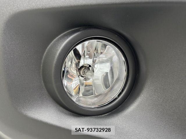 Suzuki JIMNY 2026-03 8245552-10