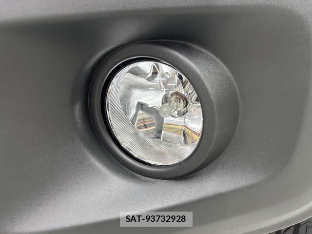 Suzuki JIMNY 2026-03 8245552-11