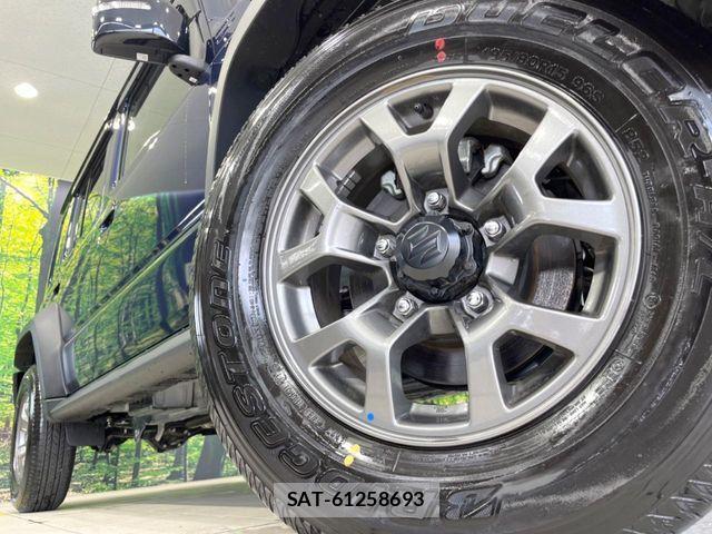 Suzuki JIMNY 2025-10 8245549-12