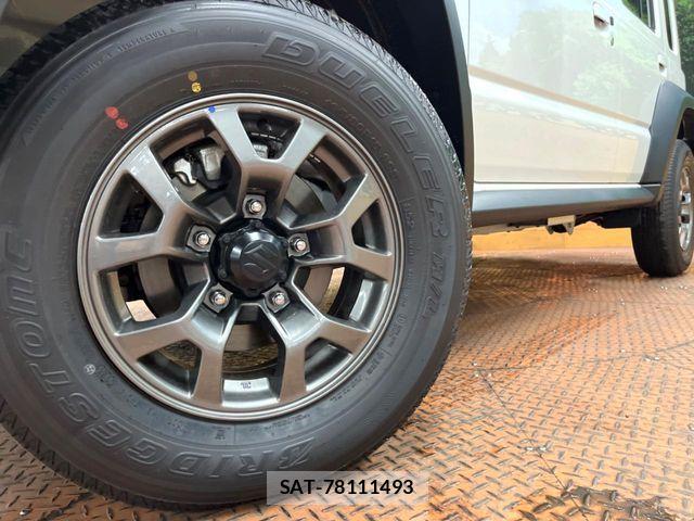 Suzuki JIMNY 2026-06 8245546-12