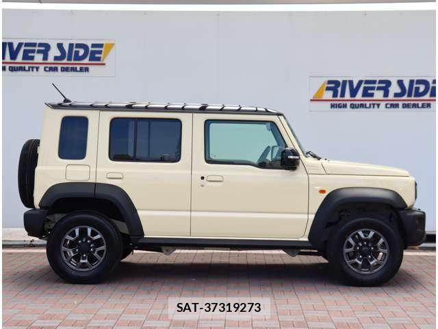 Suzuki JIMNY 2025-11 8314967-3