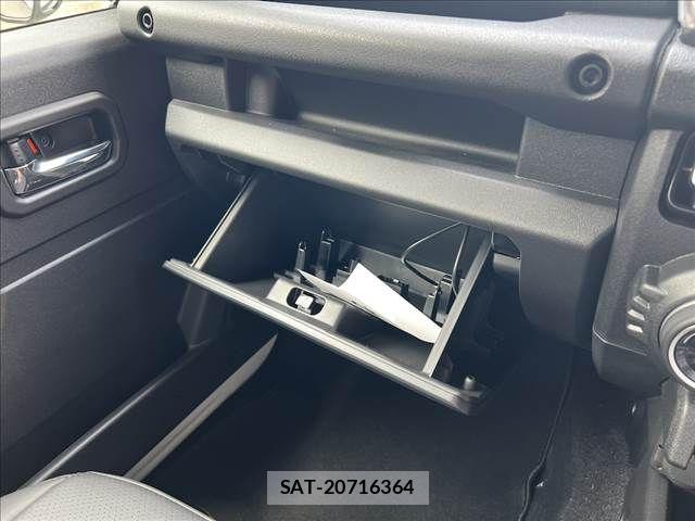 Suzuki JIMNY 2026-06 8314966-17
