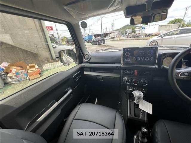 Suzuki JIMNY 2026-06 8314966-23