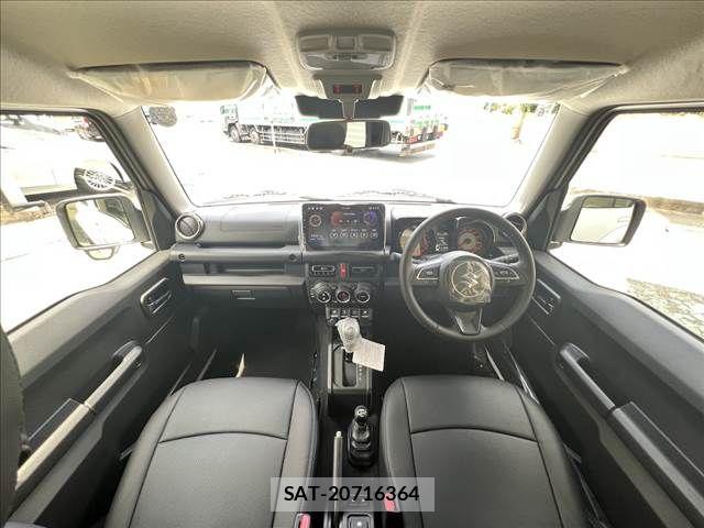 Suzuki JIMNY 2026-06 8314966-24