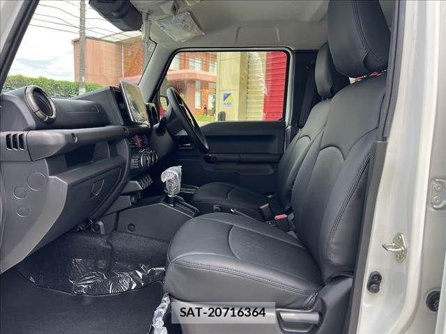 Suzuki JIMNY 2026-06 8314966-6