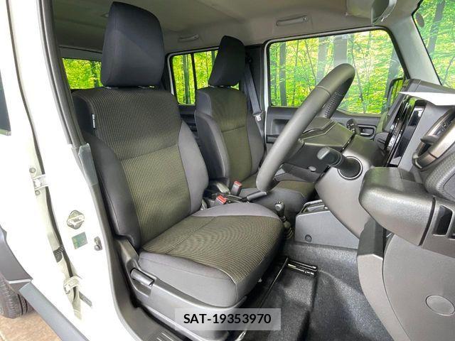 Suzuki JIMNY 2026-06 8314971-8