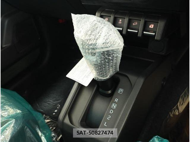 Suzuki JIMNY 2026-06 8336363-10