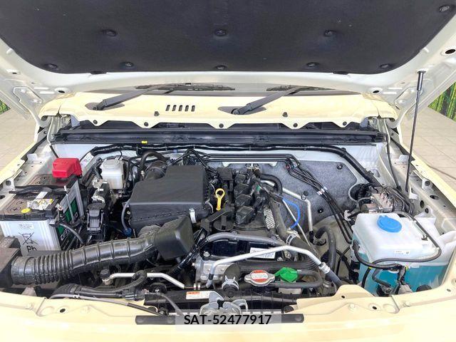 Suzuki JIMNY 2025-09 8366499-17