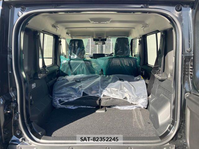 Suzuki JIMNY 2026-06 8366507-11