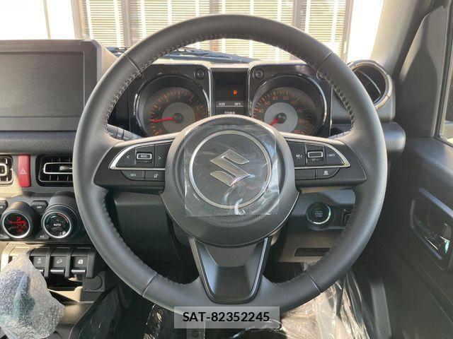 Suzuki JIMNY 2026-06 8366507-12