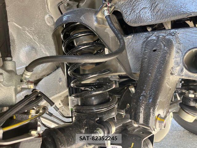 Suzuki JIMNY 2026-06 8366507-19