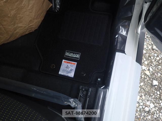 Suzuki JIMNY 2026-07 8366498-5