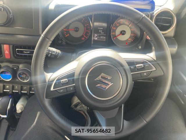 Suzuki JIMNY 2026-03 8366506-13