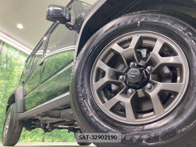Suzuki JIMNY 2025-11 8366504-12