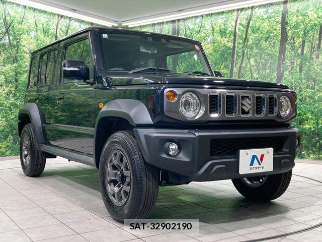 Suzuki JIMNY 2025-11 8366504-15